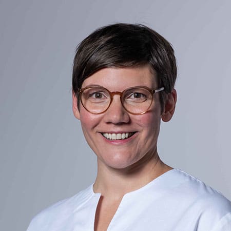 Jennifer Weck, BA, Ordinationsmanagement im Pränatalzentrum an der Wien